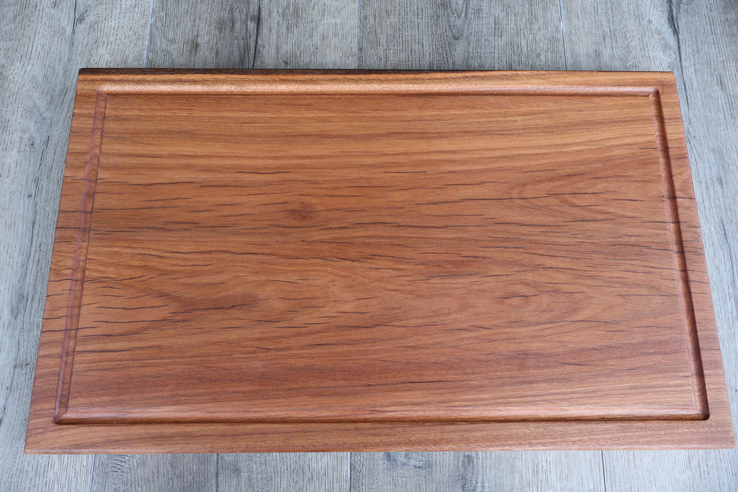 Premium Spotted Gum Brisket Chopping Board