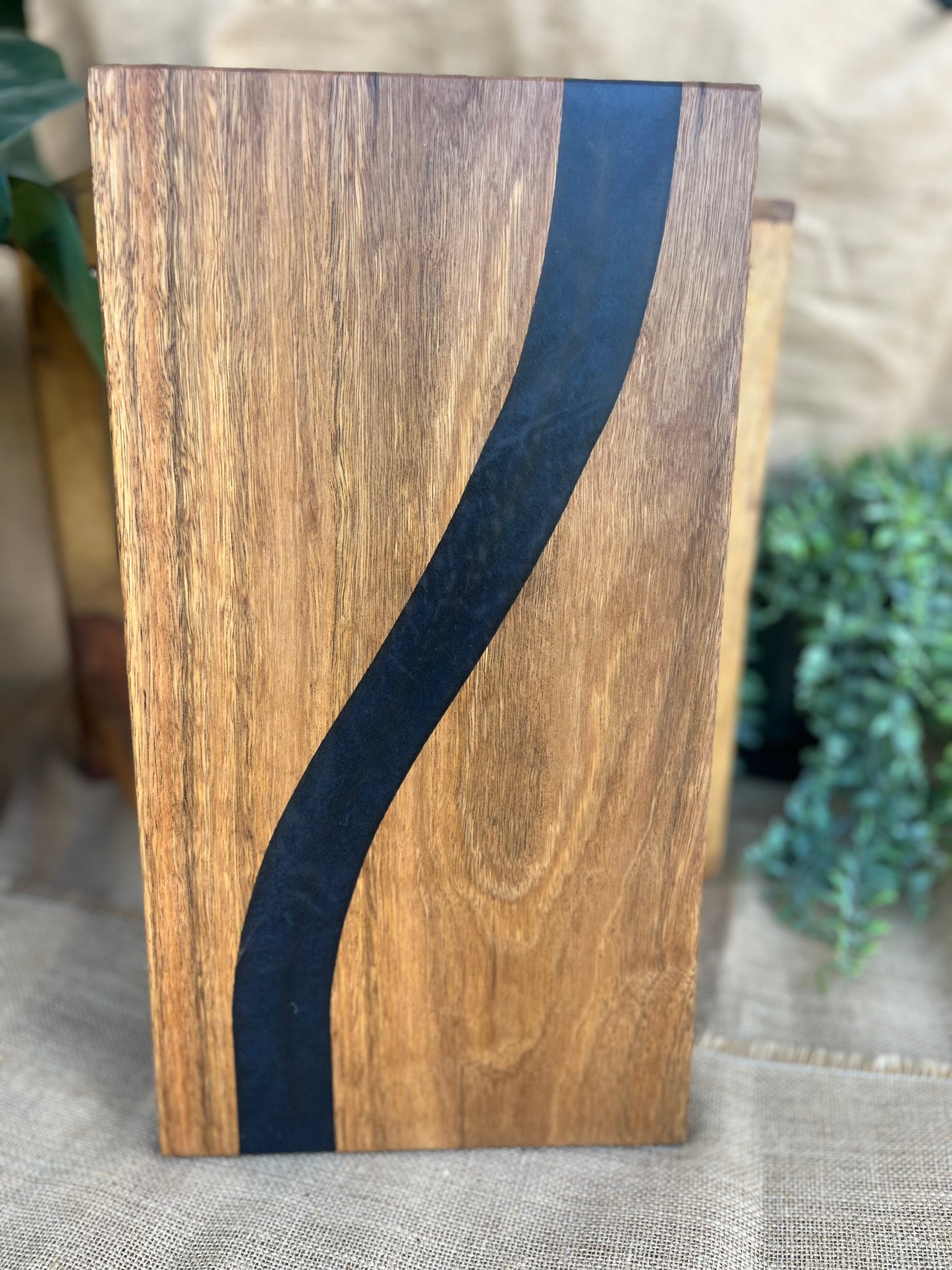 Small Spotted Gum Charcuterie Board with Resin Inlay (Assorted colours)